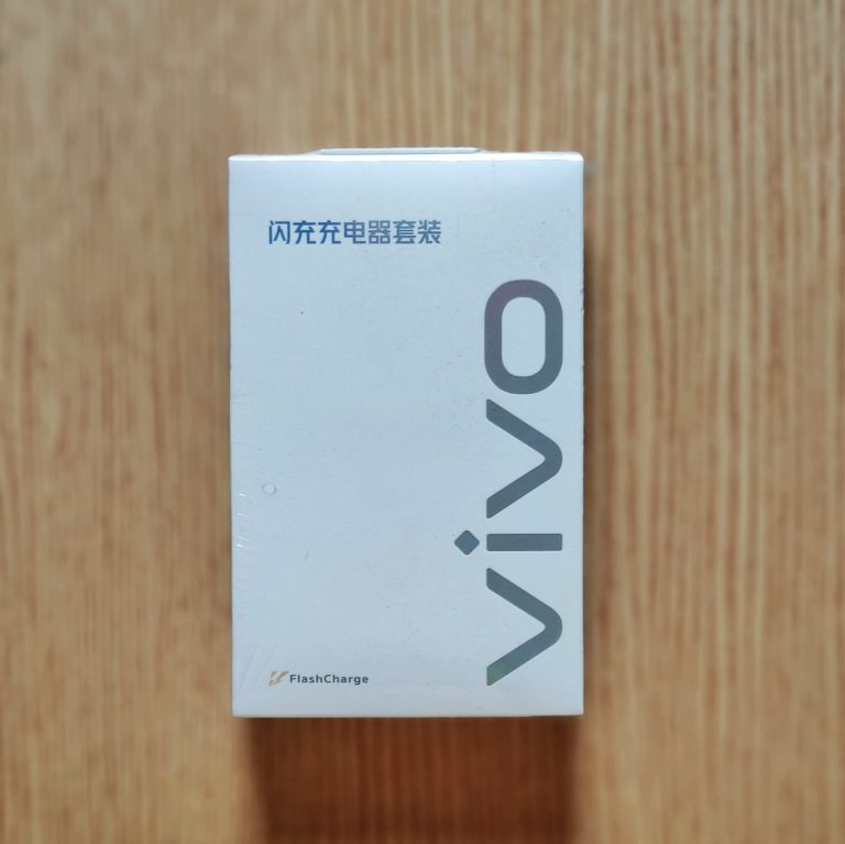 ViVO 80W Flashcharger With USB-C cable