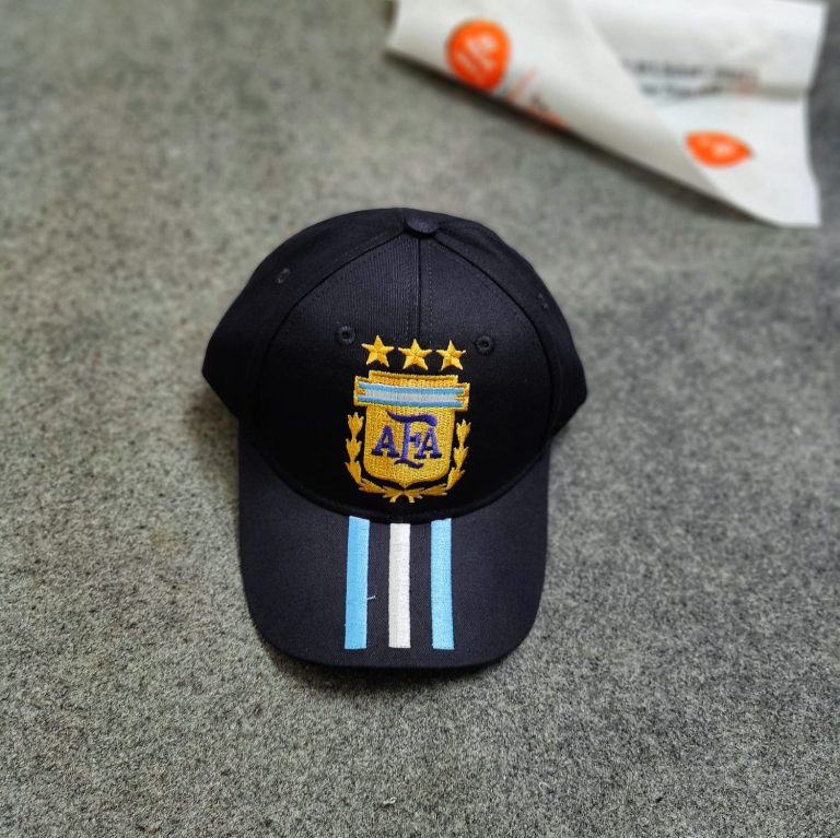 Argentina Black CAP
